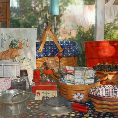 vintage kitchenwares 