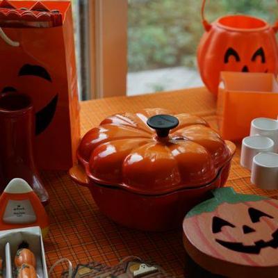 Pumpkin style Le Creuset casserole 