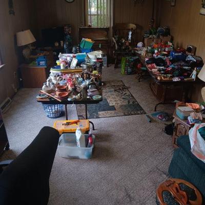 Estate sale photo