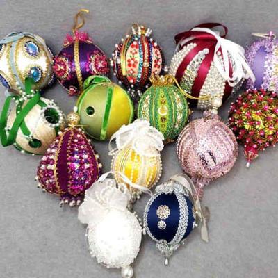 Ng056 14 hand crafted beaded christmas ornaments