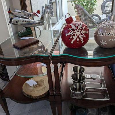 ornaments sold
