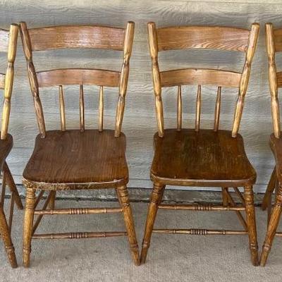 Set Of (4) Vintage Ladder Back Wooden Chairs