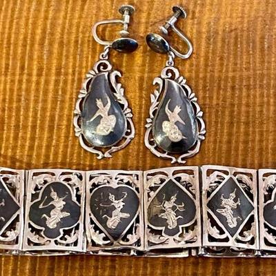 Sterling Silver Siam 7 Inch Panel Bracelet And Silver Earrings - 36.26 Grams