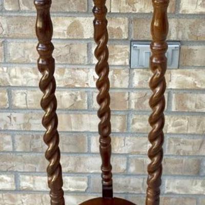 Vintage Wood Twist Leg 40 Inch Plant Stand 