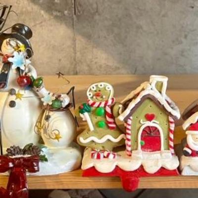 (6) Vintage Snowmen And Mantel Stocking Holders