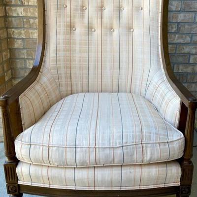 Mid Century Modern High Back Tufted Chair 