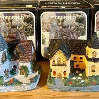 (4) Turreted Light Up 5" Houses 1987 Jobar International
