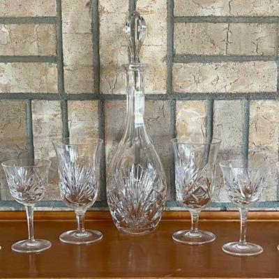 Gorham Crystal Decanter With (8) Glasses 