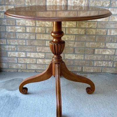 Ethan Allen Round Solid Wood Entry Table