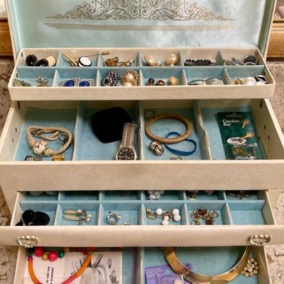 Vintage Buxton Lift Top 2 Drawer Jewelry Box With Costume Jewelry