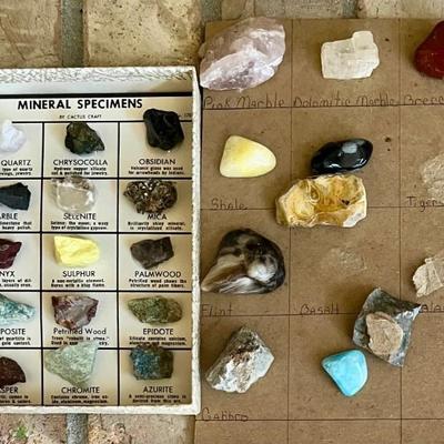Small Mineral Specimen Lot - 1 Cactus Craft In Original Box 