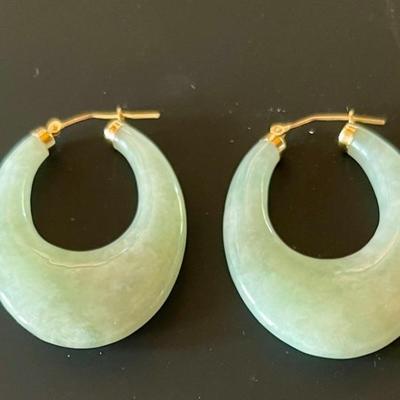 Gorgeous 14K Gold & Jade Hoop Earrings 