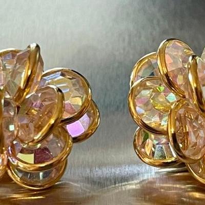 Vintage Swan Sworavski Aurora Borealis Clip On Earrings 