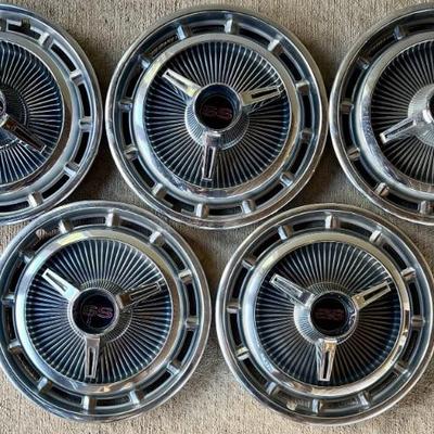 Set Of (5) 1965 SS GM Chevy Impala 14" Hub Caps