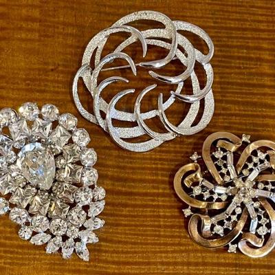 Vintage Rhinestone Pins Weiss - Sarah Coventry & Trifari (as Is)