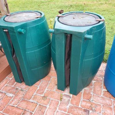 Rain barrels 