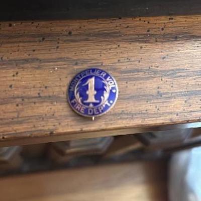 10k gold Montpelier vol fire dept pin 