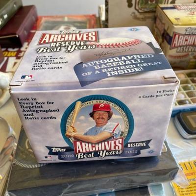 Topps Archives Reserve Refractor Baseball 