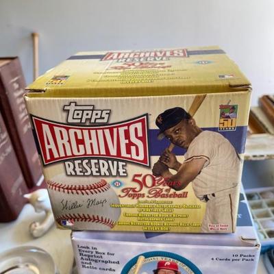 2001 Topps Archives Reserve Refractor Baseball 