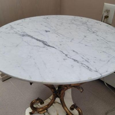 Mid-century Italian marble end table