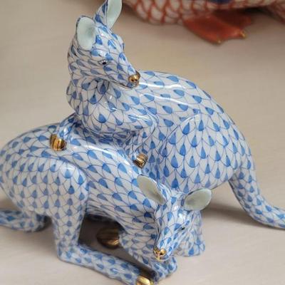 Herend kangaroo 