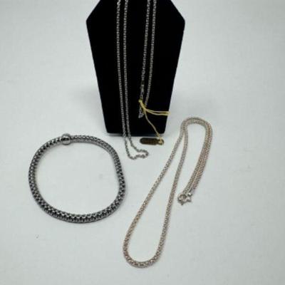 Three-Piece Sterling Jewelry Set: 2 Chains + Bracelet (Approx. 21.29g)	