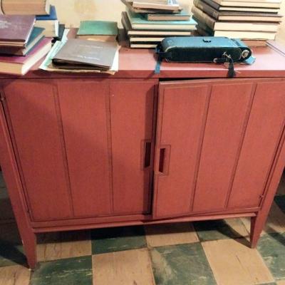 Mid century cabinet