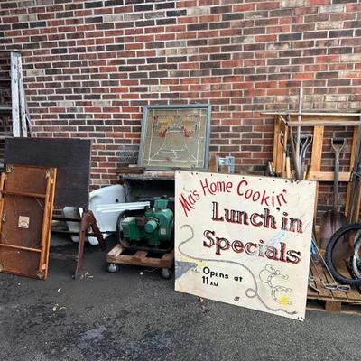 Estate sale photo