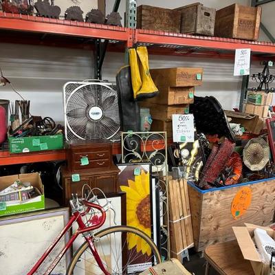 Estate sale photo