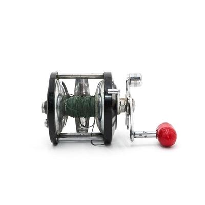 Penn Reels Surfmaster 200 Conventional Saltwater Fishing Reel