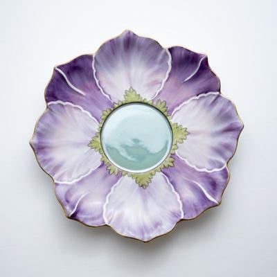 Floral Shaped Purple Porcelain Gold Rimmed Plate