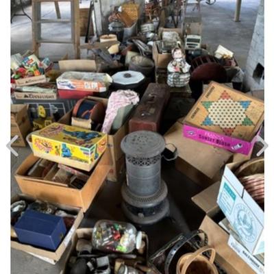 Estate sale photo