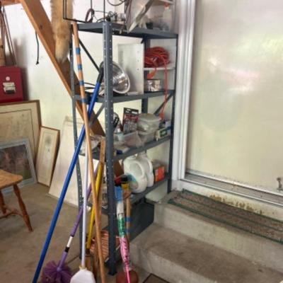 127 shelfeverythingontheshelfisincluded