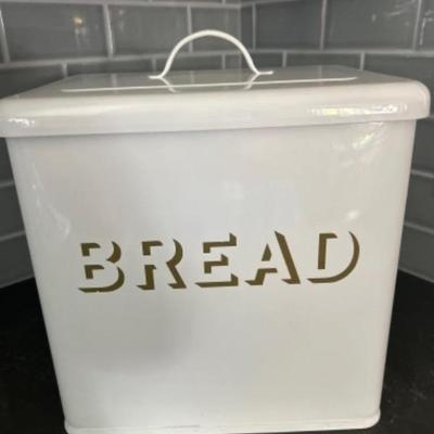 45 vtggreatbritainmetalbreadbinwhiteukenglandtinbox