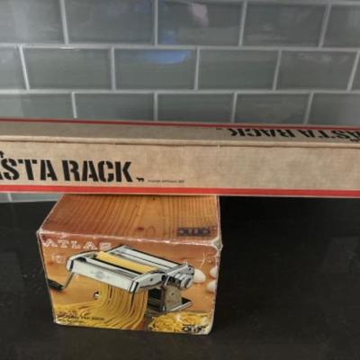 32 vintageatlaspastamakernoodlemachine