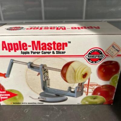 27 applemastes