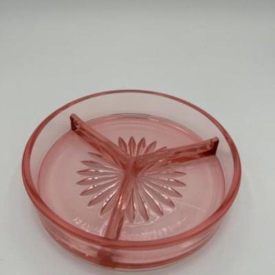 100 vintagepinkdepression3sectionglasscandynutrelishdividedbowl