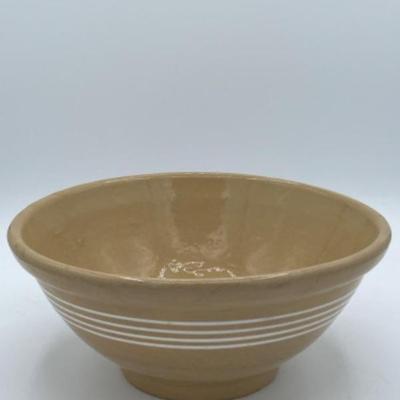 30 antiqueprimitiveyellowwarebowlwith4whitestripes