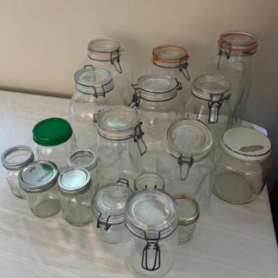 74 jarsandglasscontainers