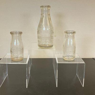 (3pc) Vintage NY Milk Bottles | Bottle Lot Includes: 1. “Samuel Hustis White Plains Dairy White Plains N.Y.” Round bottom “One Quart” 2....