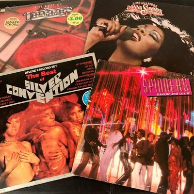 (7pc) Donna Summer-The Tramps Vinyl | Vintage Lot Includes: *Live and More Donna Summer * Marvin Gaye Greatest Hits Vol. 2 *The Best of...