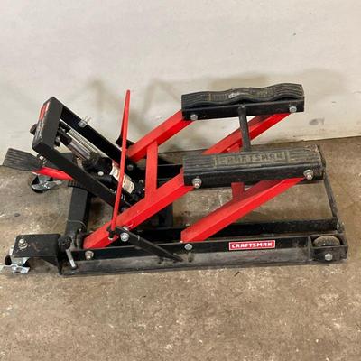 Craftsman Jack | Rolling Jack. for Motorcycle and ATVs. Capacity 1500 lbs. Have included a non-original jack handle. - h. 15” x w. 16” x...