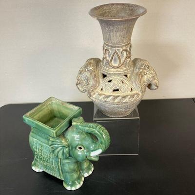 (2pc) Elephant Vase & Planter | Vintage lot includes a double elephant-handled terracotta vase with a nice finish and a glazed...