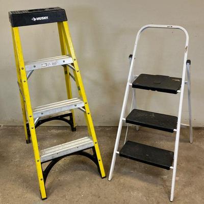 (2pc) Husky Ladder & Lift Stepstool | Lot includes: 1. Husky 4’ Ladder. 2. Lift Ladders Step Stool 3’8.25”. - h. 4’ x w. 28” x l....