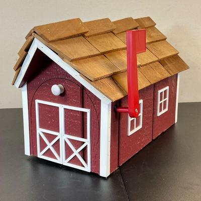 Amish Barn Mailbox | Amish Mailbox with cedar shake roof New, never used. - h. 14” x w. 22” x l. 11” in

