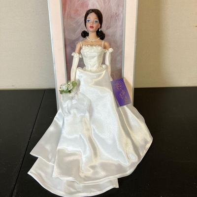 (5pc) Susan Wakeen Eve Doll Lot | Collectors Dolls in boxes include: 1. Susan Wakeen “All About Eve” “Now and Forever” “SW 5297” 2....