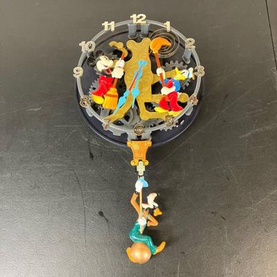 Disney Animated Clock | Animated Talking Wall Clock complete with Goofy pendulum and Instruction sheet. - h. 20” x w. 5” x l. 11” in (H...