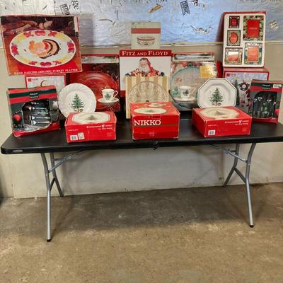(17pc) Christmas #4 | Holiday Lot Includes: Fitz & Floyd Santa Server, F&F Holiday Bowl, Cookie Jar, Santa At Fireplace, (2)...