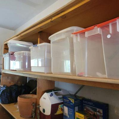 Plastic bins of varying sizes