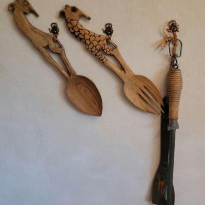 Wooden spoon & fork with sharpening steel